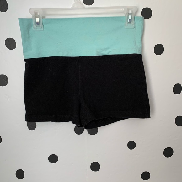 No Boundaries Pants - 🌈5/$25🌈EUC NO BOUNDARIES YOGA SHORTS SIZE XS